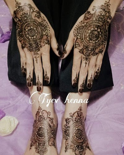photo of tyev henna bengkulu