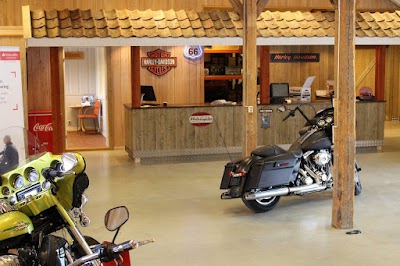 Photos of East County Motors AS