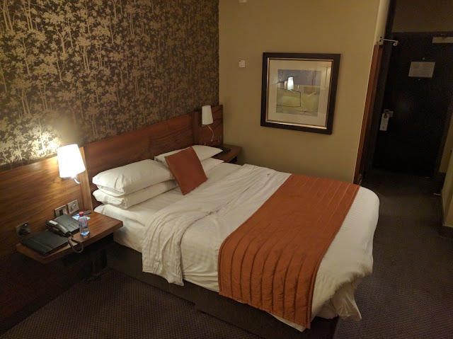 Cedar Court Hotel