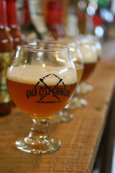 Photos of Gold City Growlers