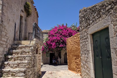 Photos of Lithostroto