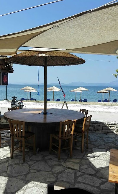Photos of &Kappa;ό&lambda;&upsilon;&mu;&pi;&omicron;&sigmaf; &Kappa;&alpha;&phi;έ