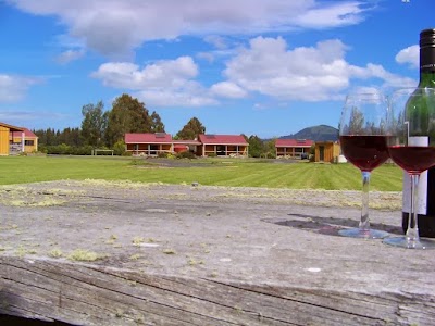 Photos of Longbourne Lodge Motel