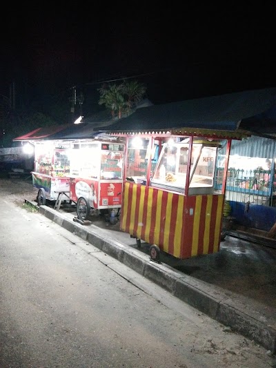 photo of Wisata Kuliner: Bandrek,roti Bakar Khas Bandung, Fried Chicken,sate Padeh