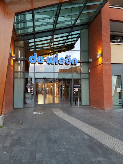Photos of Winkelcentrum De Wie&euml;n