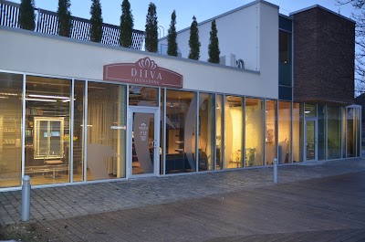 Photos of Diiva Beauty Salon