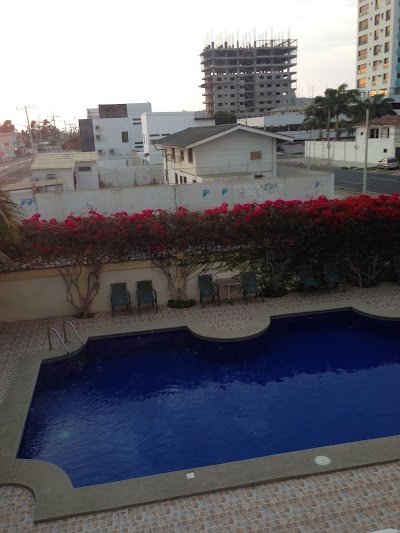 Photos of Hotel "Amira"