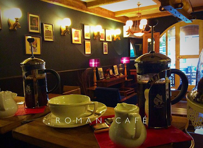 photo of Café Roman / کافه رمان