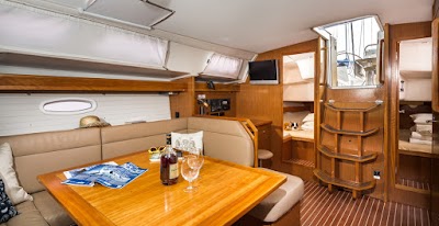 Photos of Naleia Yachting