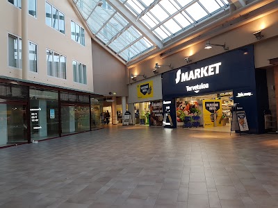 Photos of Kauppakeskus Kolmikulma