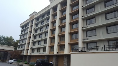 Photos of Holiday Inn Niagara Falls
