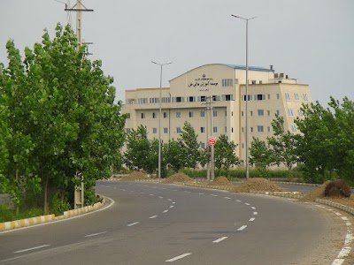 Photos of موسسه آموزش عالی خزر