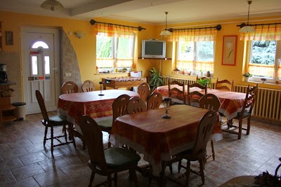 Photos of H&aacute;rsfa Apartman Tiszaf&uuml;red