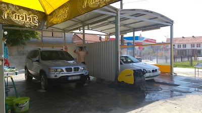 Photos of Usluzni Centar Munjiza