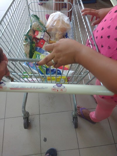 Photos of Supermarket C&aacute;ceres