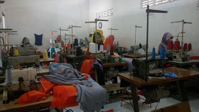 Photos of Konveksi Hasby Collection// kaos dan sablon