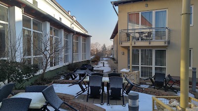 Photos of CE Plaza Hotel