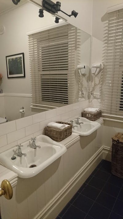 Photos of Healesville Hotel