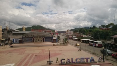 Photos of T&Iacute;A Calceta