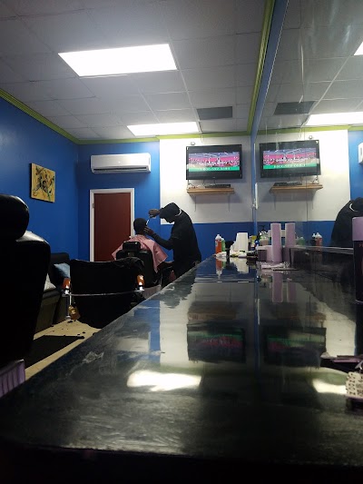 Photos of Devine Touch Beauty & Barber Shoo