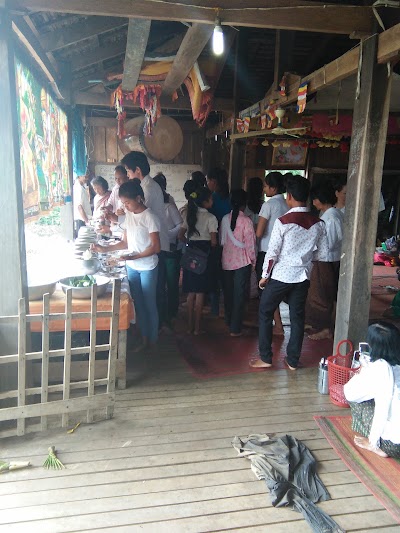 Photos of Moni Reangsei Pagoda