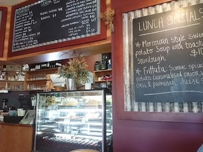 Photos of Livefast Cafe