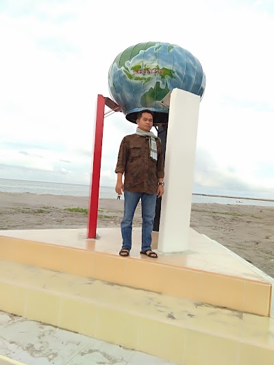 Photos of Kilometer Zero Islamic civilization Nusantara