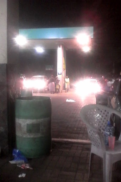 Photos of BP Doeane Garage