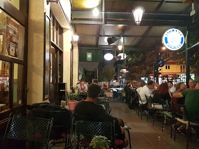 Photos of &Kappa;&alpha;&phi;&epsilon;&nu;&epsilon;ί&omicron; &Eta; &Pi;&rho;ί&gamma;&kappa;&eta;&pi;&omicron;&sigmaf;