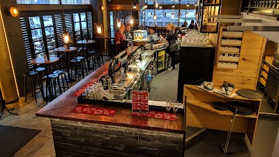 bar