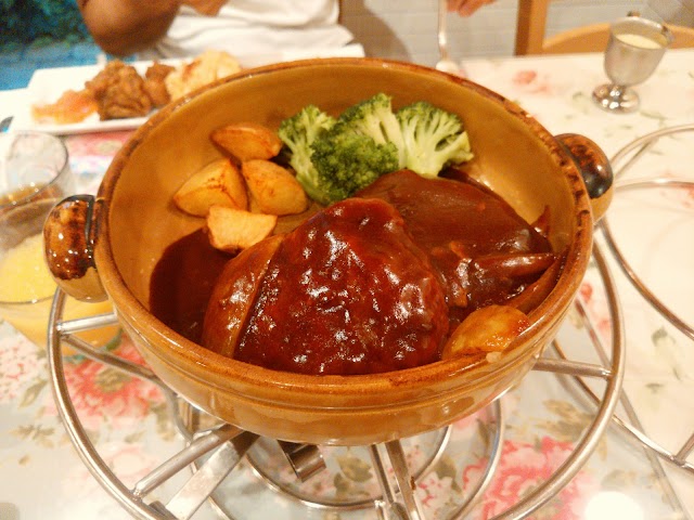 キャナリィ・ロウ本店