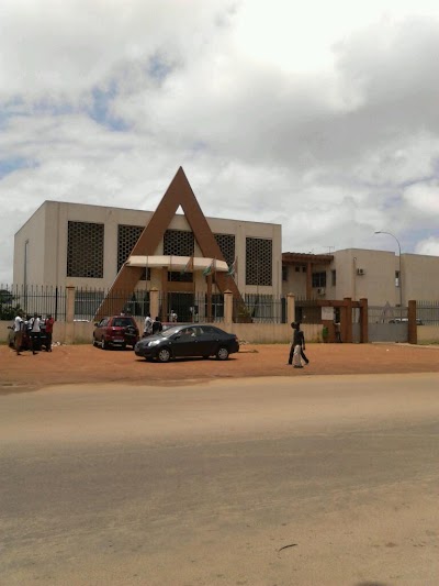 Photos of Courthouse court of first instance Yopougon