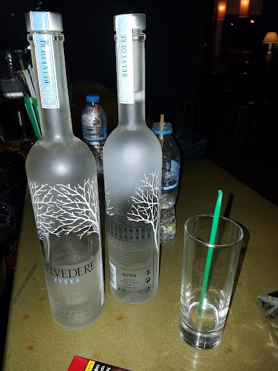 bar