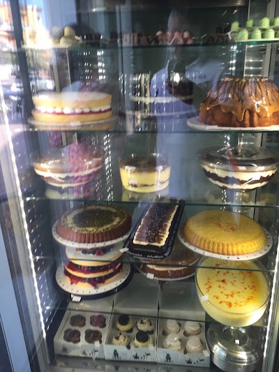 Photos of Chateau De Gateaux