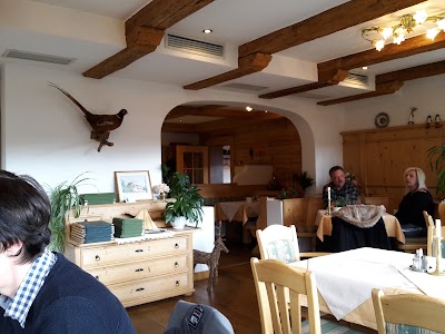 Photos of H&auml;userl im Wald