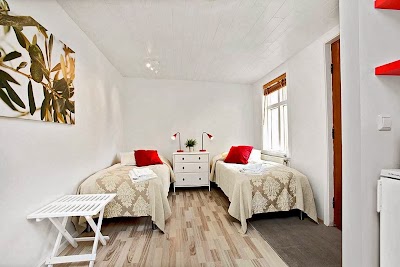 Photos of Alfred's Apartments