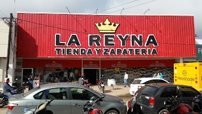 Photos of La Reyna