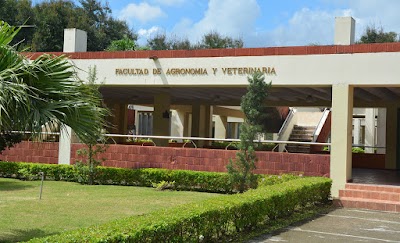 Photos of Faculty of Agricultural and Veterinary Sciences