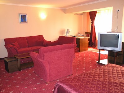 Photos of Troyan Plaza ****