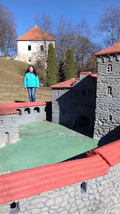 Photos of Castle Mound of the Knights