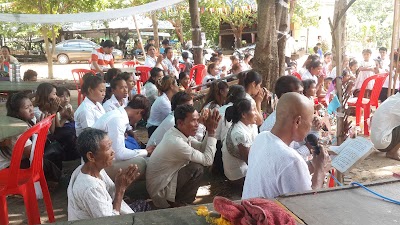 Photos of Aur Pong Moan Pagoda