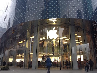 Photos of Apple Store Hong Kong Plaza