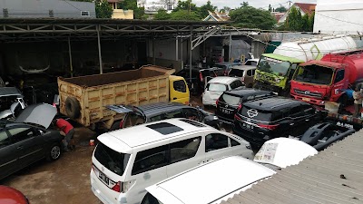 Photos of Car Repair Evo