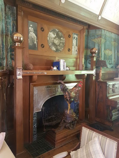 Photos of Prynnsberg Manor house