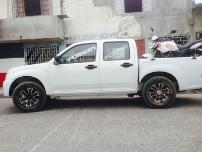 Photos of Decorlujos Autoaccesorios