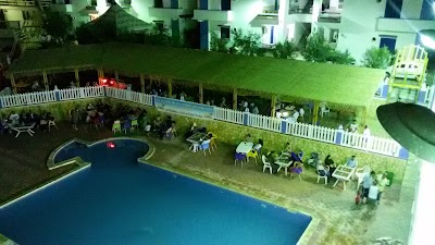 Photos of El Mountazah