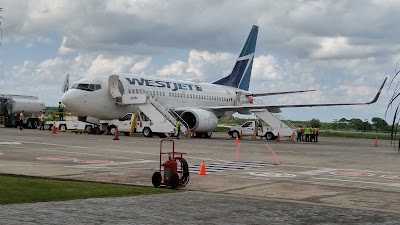 Photos of Saman&aacute; El Catey International Airport (AZS)