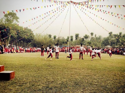 Photos of D A Joyen Uddin School