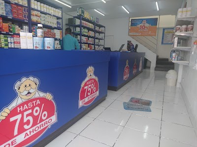 Photos of Farmacia Dr. Simi Metrosur