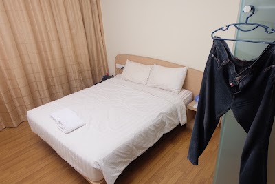 Photos of Business Hotel Tomang